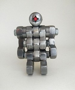 ナットブロックで作ったロボット